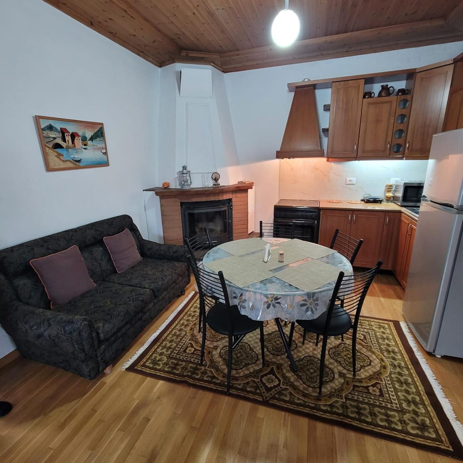 Jona Guest House Gjirokastër Extérieur photo
